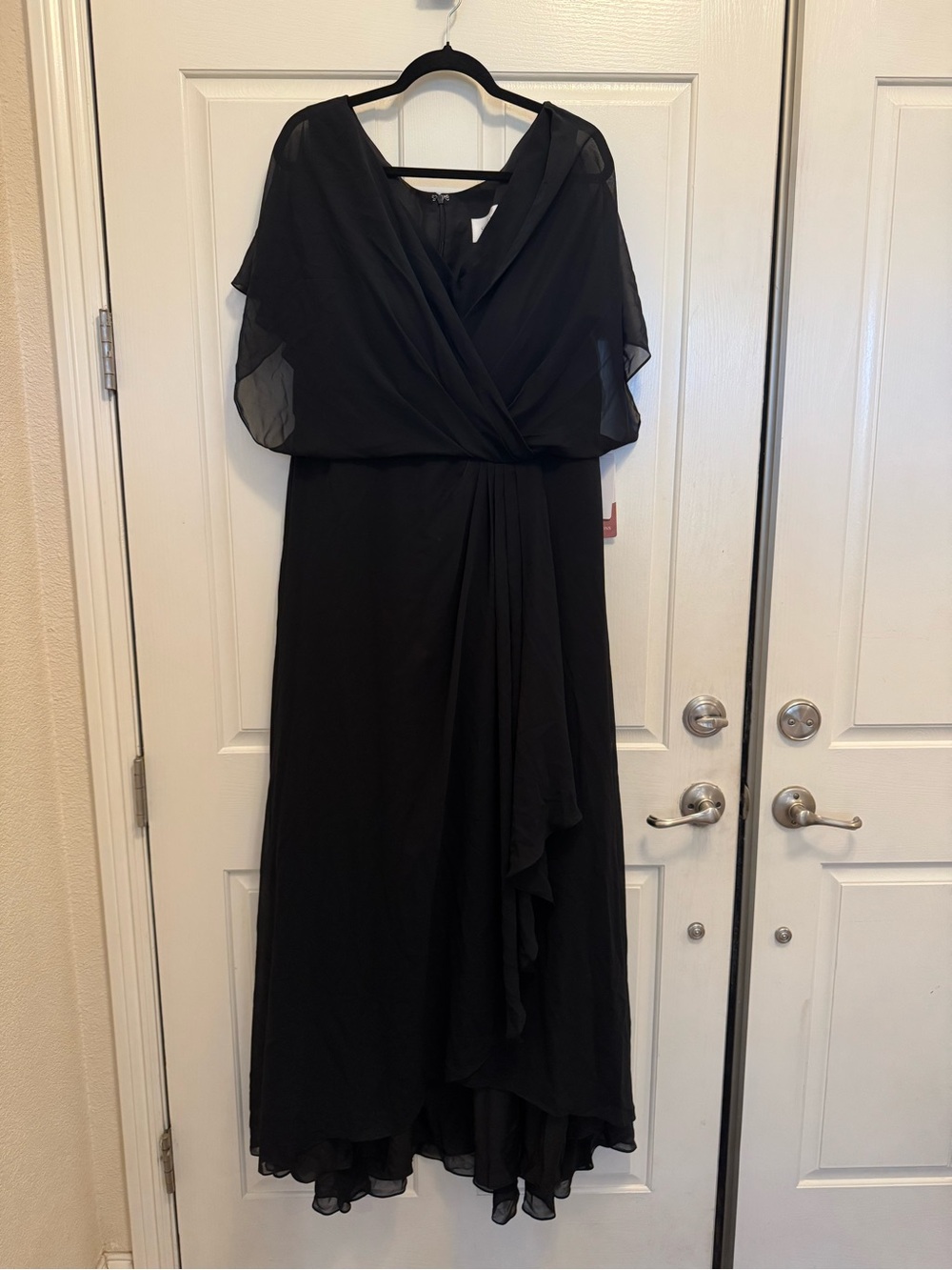 Elegant Black Chiffon Wrap Maxi Dress